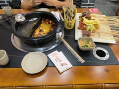 -川麻婆泥锅涮肚·串串火锅(物资学院店)
