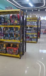 -卡通派潮品玩具折扣仓(青岛新城吾悦广场店)