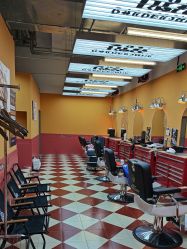 点击看大图 -Devilhands Barbershop男士理容店