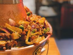 -炉小二铜锅牛蛙•川湘菜(三里屯店)