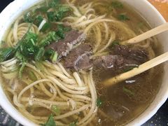 牛肉拉面-十二忠手拉面(五福店)