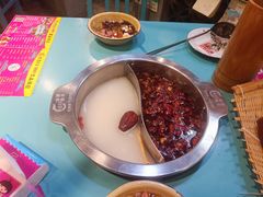 -蜀巷弯弯串串香(长春总店)