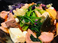 -万记麻辣烫国展总店
