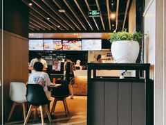 -肯德基(湾畔店)