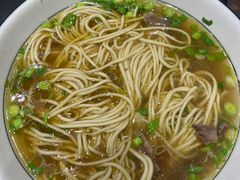 -杨记清芳牛肉拉面(宝龙广场店)