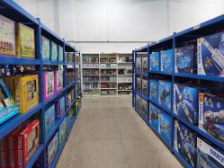 -逝水玩具折扣店