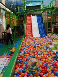 -小玩家儿童主题乐园(世茂广场店)