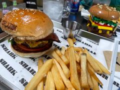 -shark burger·鲨鱼汉堡(交子大道店)