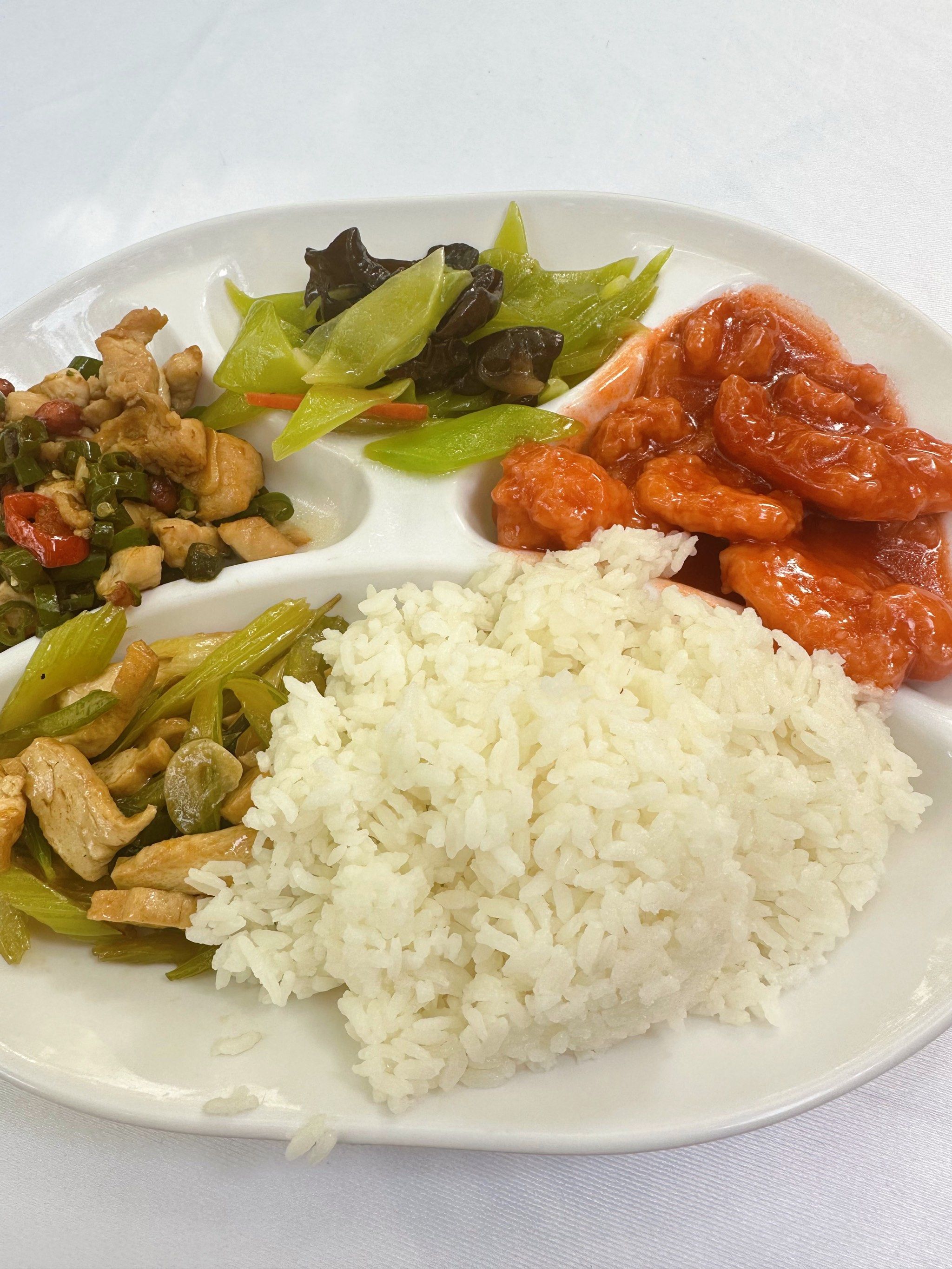 午餐新招～简易盒饭