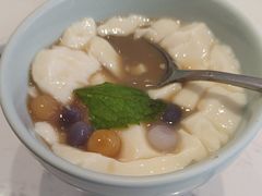 -峨嵋小镇·川菜(勒泰中心店)