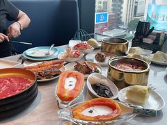 -雍容荟帝王蟹活龙虾展台自助(IFS黑金店)