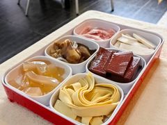 千张豆皮-猪三哥肥肠鸡川菜小炒