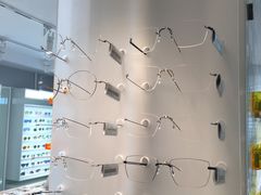 -目艮眼镜SHOWROOM(品牌集合店)