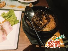 -山之屋炭火烧肉·生啤畅饮(大朗万科中央公园店)