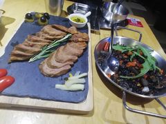 -囧吉香生蚝牛排馆(湖北路店)