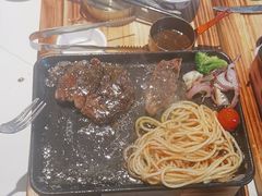 -豪享来(我格广场店)