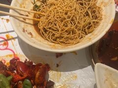-肥肥虾庄·金牌油焖大虾(汉口城市广场店)