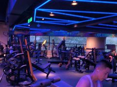 -W FITNESS 威尔仕健身·游泳(老西门新苑店)