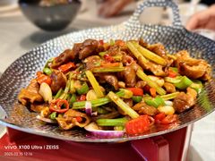 -鑫巴蜀小镇 · 水煮鱼专研店(玉桥店)