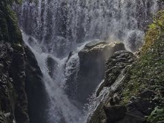 -华蓥山天意谷景区