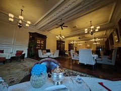 -Salon de Ville浦江汇(上海外滩华尔道夫酒店店)