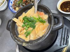 -官塘陈记鱼生·潮汕砂锅粥·牛肉火锅(潮枫路总店)