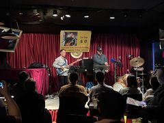 -东岸Cafe 爵士俱乐部