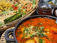 老昆明肥肠鱼-紫滇源云南生态菜(丹凤街店)