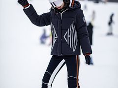 -中旅松花湖滑雪场