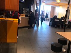 -麦当劳(长兴路万达店)