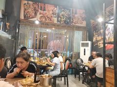 大堂-麻屋手抓海鲜(防城港总店)