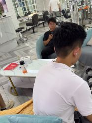 -米娜护肤造型