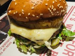 -The Habit Burger Grill 哈比特汉堡(复兴soho店)