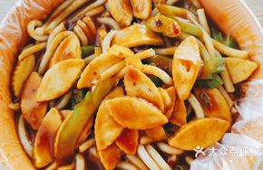 Fish Fillet Sauce Stir-Fried Rice Noodles