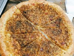 隔壁店的蒜蓉烤馕-清真·马峰烤肉(小学习北巷店)