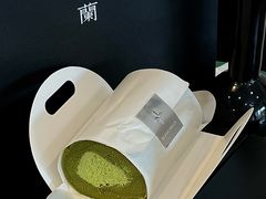 -白蘭BLANK(杭州湖滨银泰in77C区店)