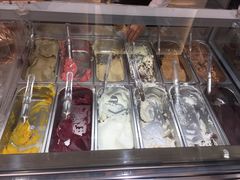 -VENCHI 闻绮(上海佛罗伦萨小镇店)