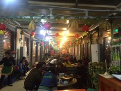 等位区-赵记煎饼卷大葱(东岳店)