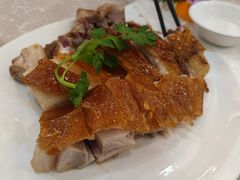 金牌烧猪-馨越楼·点心·粤菜(赤坎店)