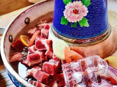 -毛辣果·贵州红酸汤牛肉火锅(西单店)