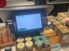 -星巴克(浦东机场T2到达店)