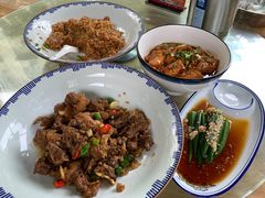 -二厨·吊桥小院·脆皮烧鸡公·本地农家菜(沿江西路店)