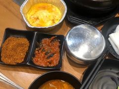 -肉甲韩国木炭烤肉(新壹街1店)