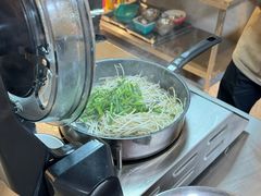 -洪霞餐馆·川菜·鲜货现炒(两江春城店)