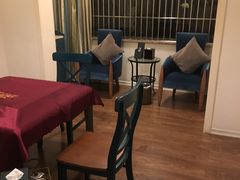 -泸州泸舍酒店(江阳区水井沟步行街店)