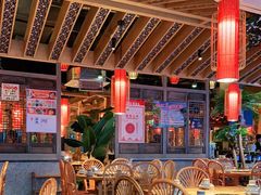 -野山舂·贵州现舂酸汤火锅(鸿通城店)