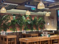 -云阿蛮云南生烫牛肉米线(奉贤路店)