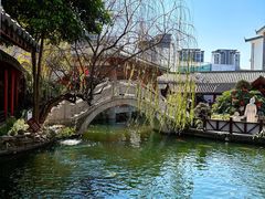 -香麒园·过桥米线·南湖雅宴