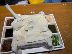 -95号酱骨·一块豆腐(展春园西路店)