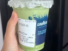 -LAVAZZA拉瓦萨咖啡(中航城君尚购物中心店)